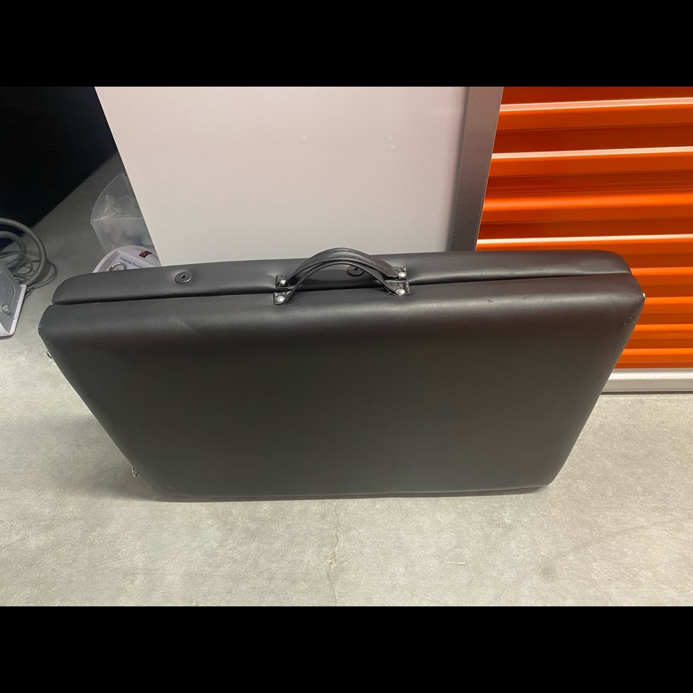 Massage table